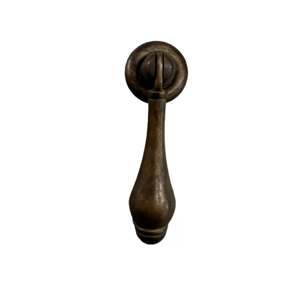 Gamet POMOLO PENDENTE ANTICO PER MOBILI IN OTTONE 22X68 MM COLORE OTTONE ANTICO
pomolo, pomolo al miglior prezzo, pomolo anta m