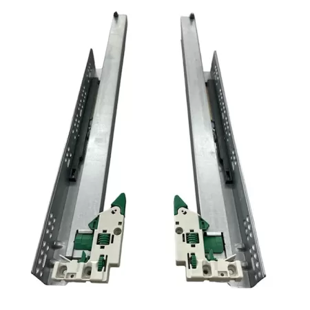 Ram Industrie GUIDE INVISIBILI SOFT ESTRAZIONE TOTALE 3D MM 550 SERIE Q24 - KG 35 Art.Q24550
Q24 - GUIDA A SCOMPARSA SOFT CLOSI