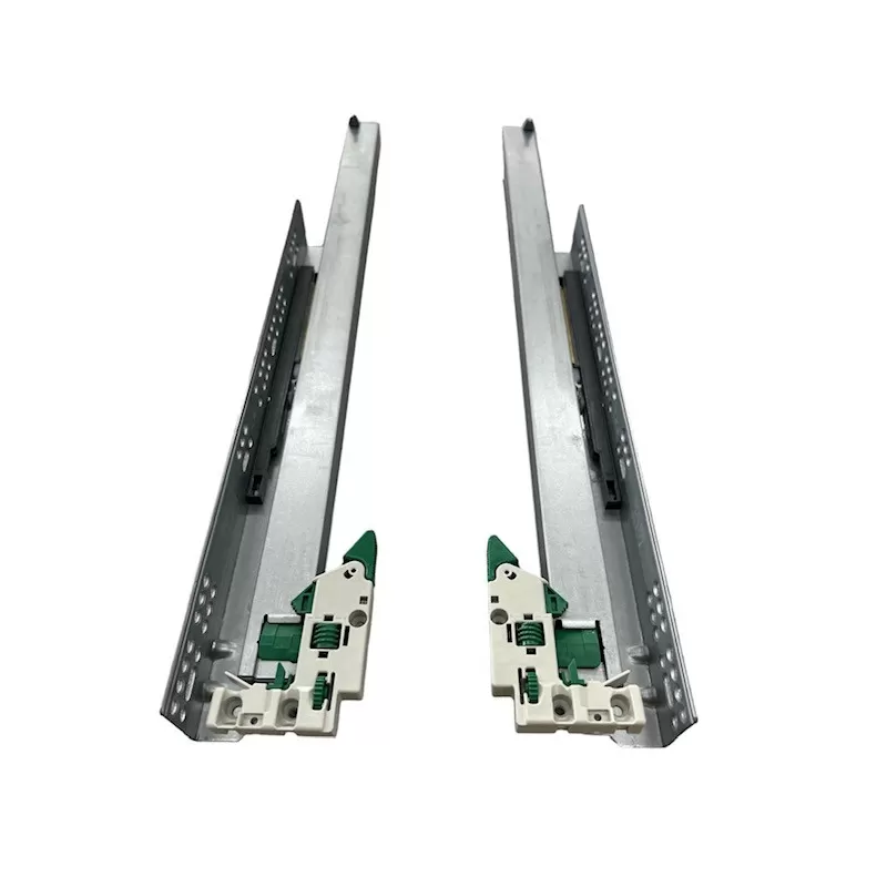 Ram Industrie GUIDE INVISIBILI SOFT ESTRAZIONE TOTALE 3D MM 550 SERIE Q24 - KG 35 Art.Q24550
Q24 - GUIDA A SCOMPARSA SOFT CLOSI