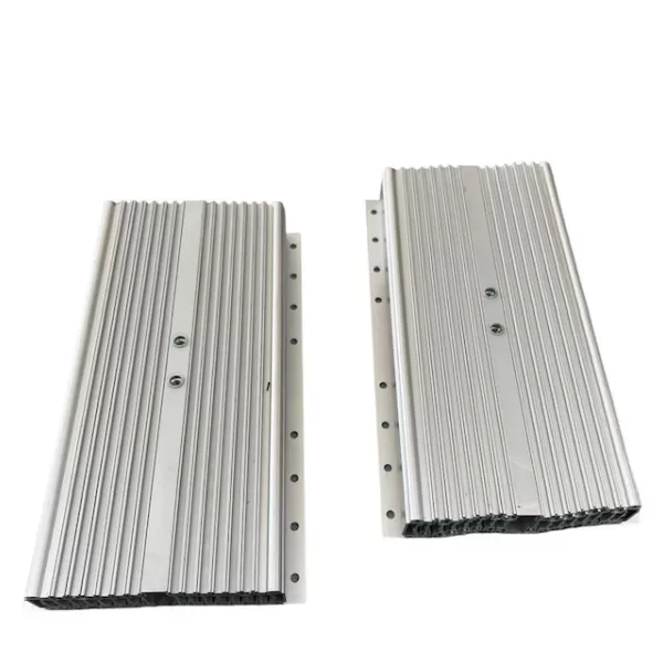 Ram Industrie GUIDE PER CONSOLLE ALLUNGABILI IN ALLUMINIO 15X300 MM Art.9215300
92 - GUIDE PER CONSOLLE PORTATA 60 KG RAM INDUS